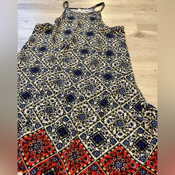 Fun Summer Dress- Large - Picture 2 of 2